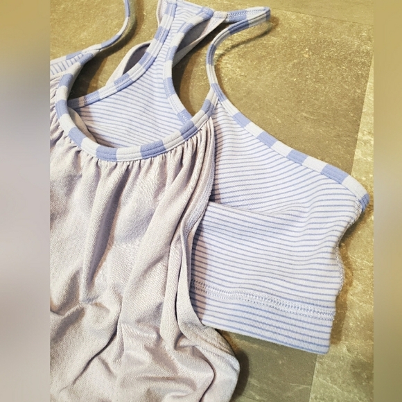 Lululemon No Limits Tank. 2 in 1 bra & tank. Bluish grey purple. Size 8. - Picture 8 of 10